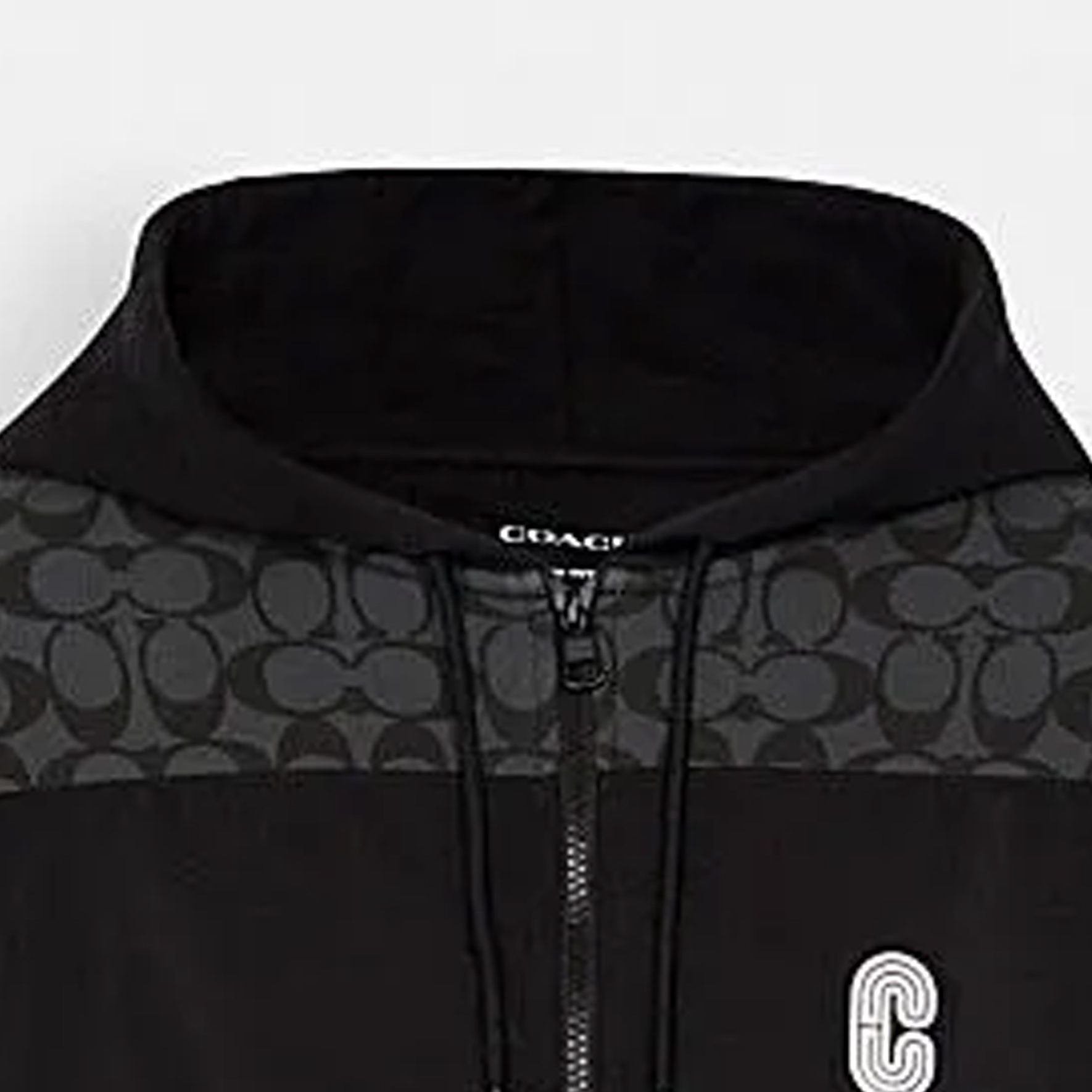 Shop 蔻驰 男士拼色设计炭灰色印花标志拉链连帽衫. C7817-R8E