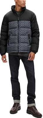 COACH Colorblock Letter Print Puffer Down Jacket with High Collar. CK954-OCI Lookbook COACH Colorblock Letter Print Puffer Down Jacket with High Collar. CK954-OCI