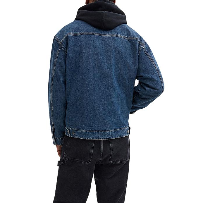 Purchase COACH Jaket Denim Dark Wash dengan Kerah Resleting dan Lengan Panjang FW24. CV457-COK