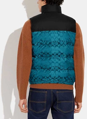 コーチ ロゴプリント カラーブロック ダウンベスト ブラック CF881-UJ2 Shop コーチ ロゴプリント カラーブロック ダウンベスト ブラック CF881-UJ2