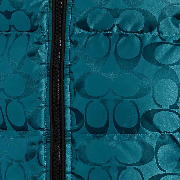 Purchase コーチ ロゴプリント カラーブロック ダウンベスト ブラック CF881-UJ2