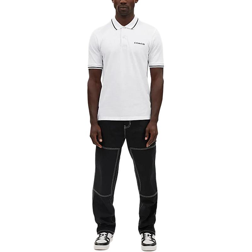 Lookbook COACH SS24 Baju Polo Putih Lengan Pendek dengan Logo. CO817-WHT