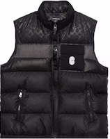 COACH Black Logo Puffer Vest with Chest Pocket and Stand Collar. C5036-R81 COACH Black Logo Puffer Vest with Chest Pocket and Stand Collar. C5036-R81