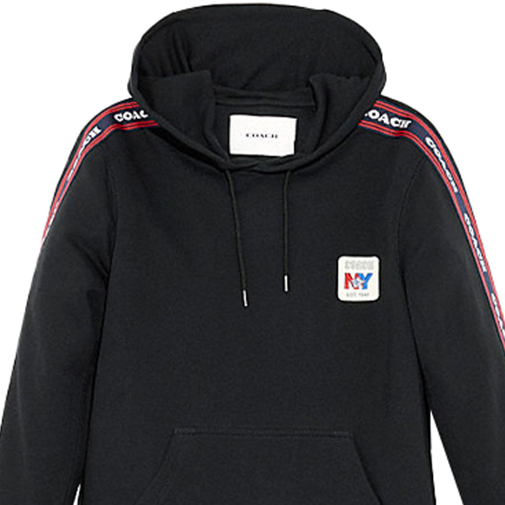 Sizing Sudadera Negra Coach Forever con Logo Lateral de Letras Diseño. C7622-BLK