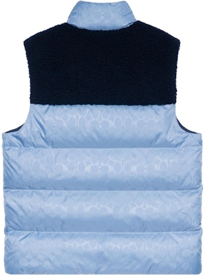 COACH FW22 Rompi Puffer Logo Colorblock Biru. CE332-BLU Lookbook COACH FW22 Rompi Puffer Logo Colorblock Biru. CE332-BLU