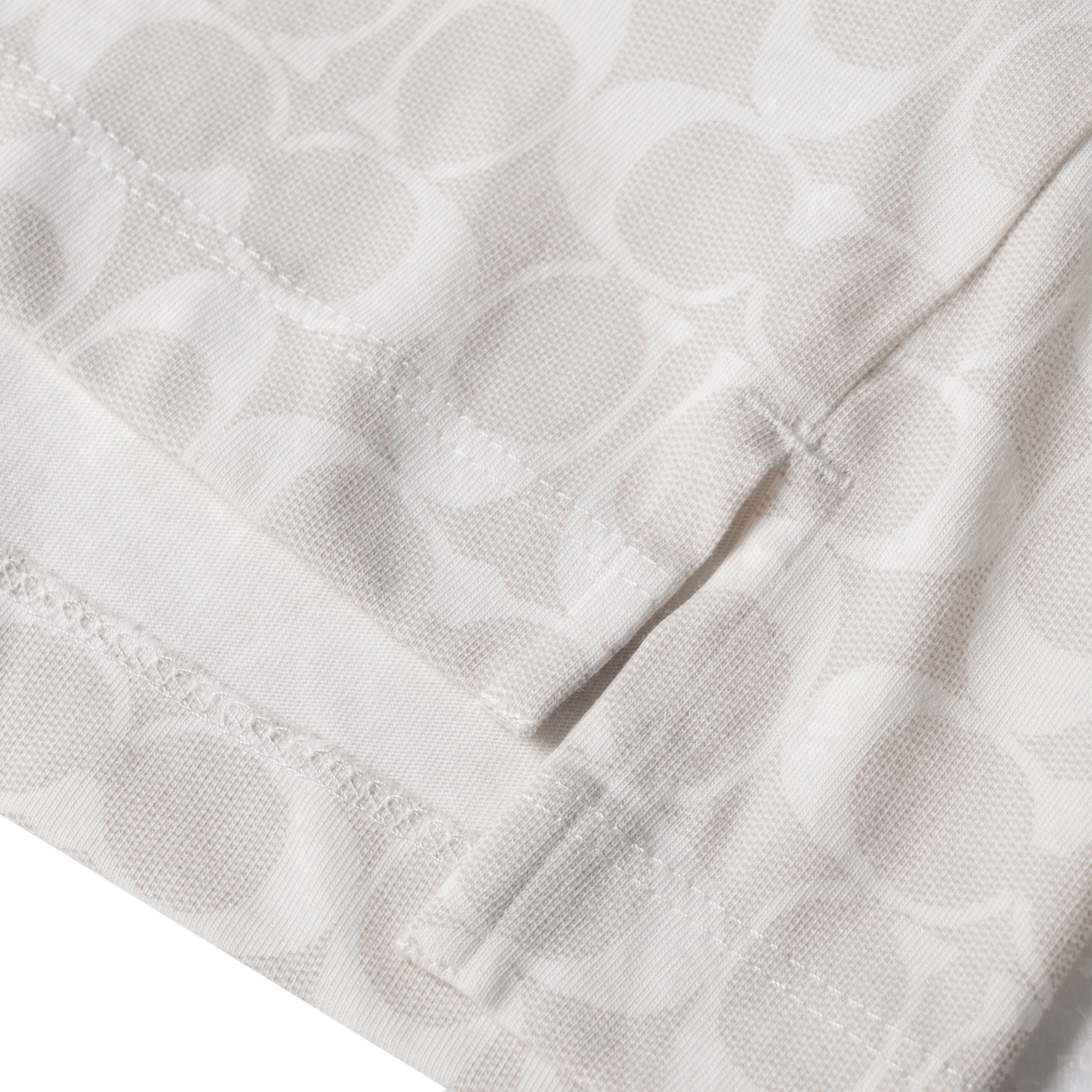 Details for 코치 FW22 유니섹스 화이트 로고 프린트 크루넥 티셔츠 CB575-CAH