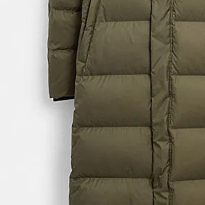 コーチ FW23 パッチワーク ロゴプリント フード付き ダウンジャケット. CK519-OLV Details for コーチ FW23 パッチワーク ロゴプリント フード付き ダウンジャケット. CK519-OLV