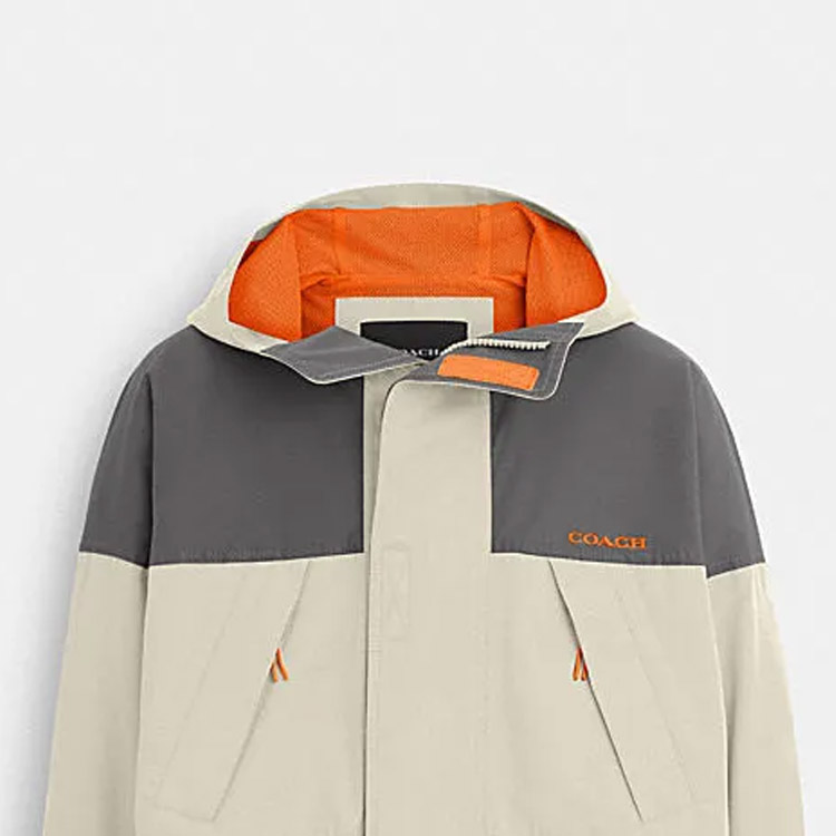 Sizing 蔻驰 FW23 男士拼色标志印花休闲机车夹克. CK522-W2I