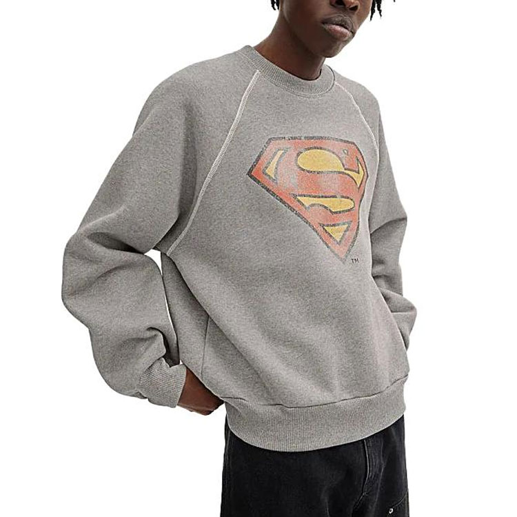 Lookbook Coach FW23 圖案印花男女款圓領長袖上衣 - 深灰色 CN563-DGR