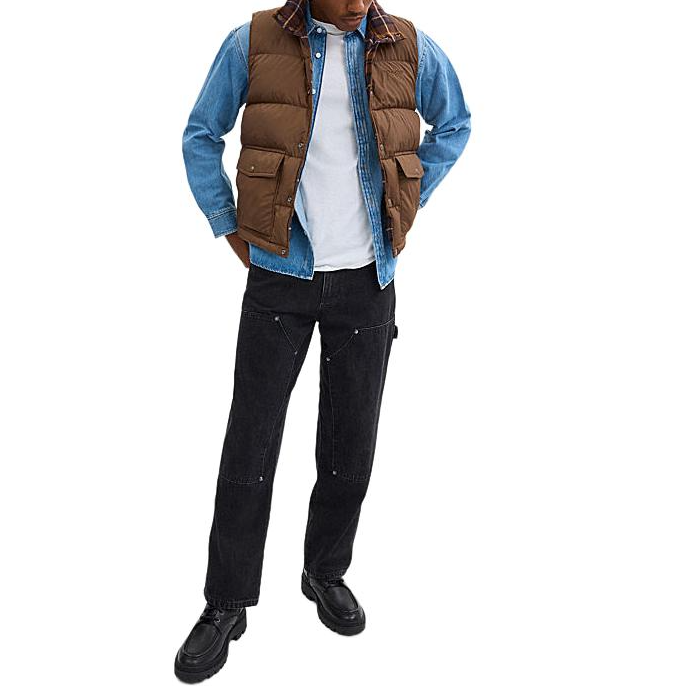 Lookbook 蔻驰 FW24 可翻转标志刺绣棕色羽绒背心 CT729-X8N