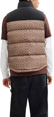 COACH FW24 Jaket Zip-Up Berblok Warna Coklat/Kuning CU801-RYU Shop COACH FW24 Jaket Zip-Up Berblok Warna Coklat/Kuning CU801-RYU