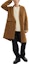 Lookbook COACH FW24 男女款雙面駁領駁針長大衣駝色。 CV898-CAM