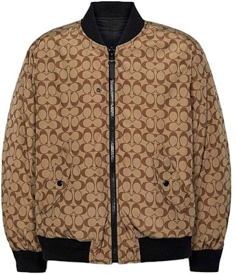 コーチ メンズ SS23 リバーシブル ソリッドロゴプリント ジップジャケット 3089-BKKH Lookbook コーチ メンズ SS23 リバーシブル ソリッドロゴプリント ジップジャケット 3089-BKKH