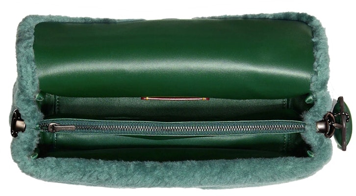 Tas Bahu Coach Pillow Tabby 26 Bulu Domba Hijau Lookbook Tas Bahu Coach Pillow Tabby 26 Bulu Domba Hijau