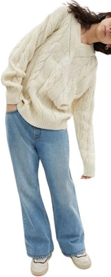 COACH标志刺绣针织V领毛衣男女同款象牙色。 CP972-VT5 Lookbook COACH标志刺绣针织V领毛衣男女同款象牙色。 CP972-VT5