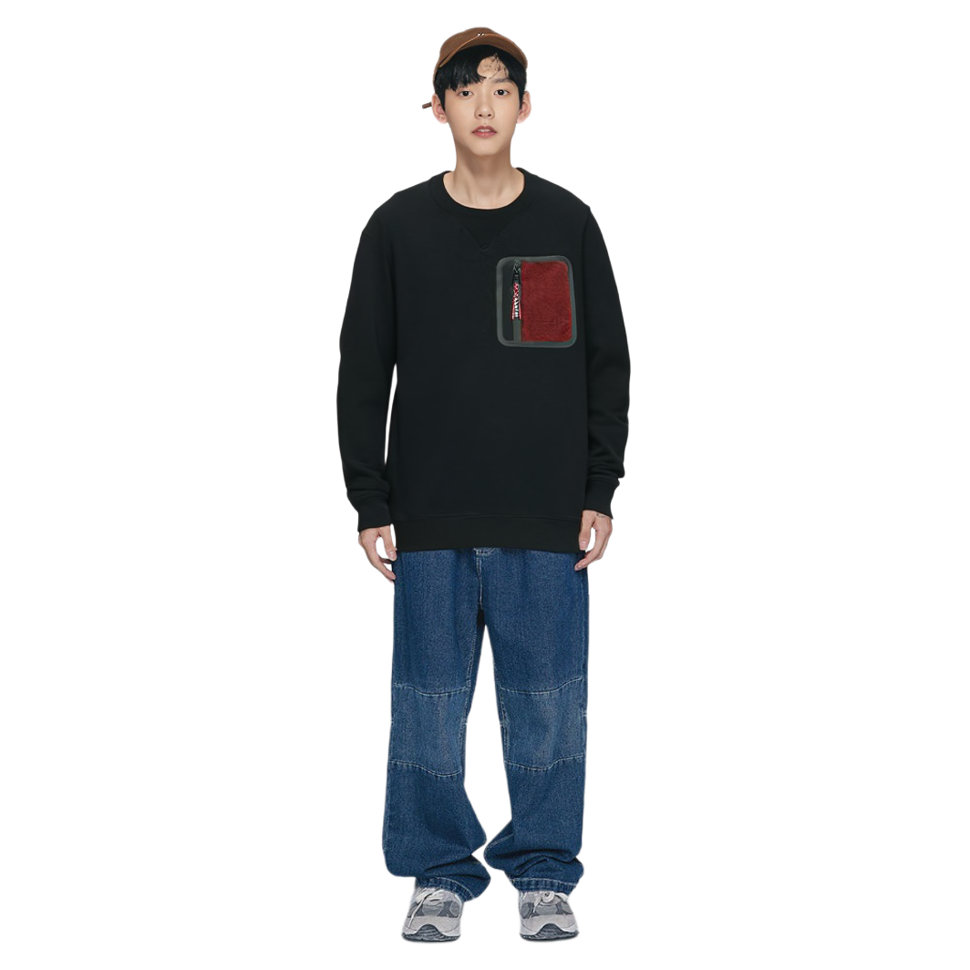 Lookbook COACH SS21 Black Crewneck Sweatshirt with Pocket. C0555-BLK