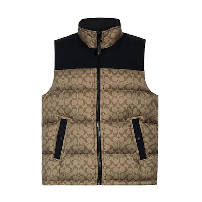COACH SS22 Classic Logo Puffer Vest Jacket in Khaki. 4410-OFZ