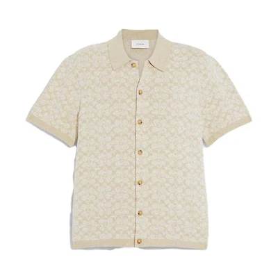 COACH SS23 Beige Logo Print Short Sleeve Polo Shirt. CI442-IVO
