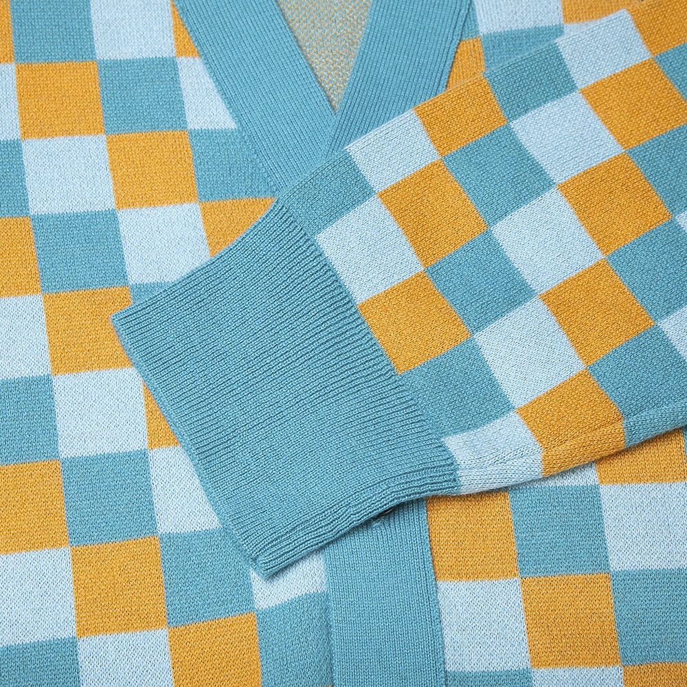 Sizing COACH SS23  Blue Plaid Knit Cardigan Long Sleeve Sweater. CG628-TEM