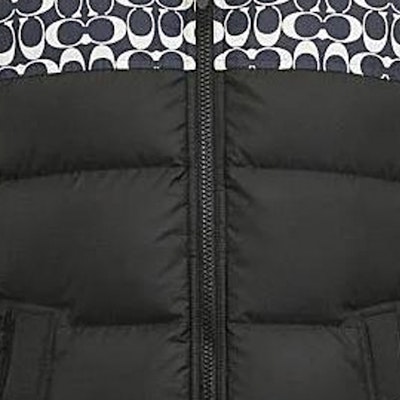 COACH SS24 Rompi Hitam Patchwork Tanpa Lengan Stand-Collar Down. CO750-WFL Details for COACH SS24 Rompi Hitam Patchwork Tanpa Lengan Stand-Collar Down. CO750-WFL
