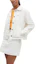 Lookbook Chaqueta Casual COACH SS24 de Bolsillo Sencillo en Gris Blanco. CT430-OFW