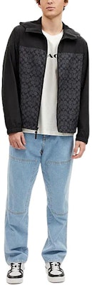 コーチ SS24 カラーブロック ジップアップ フーディ ジャケット チャコールグレー. CO805-R8E Lookbook コーチ SS24 カラーブロック ジップアップ フーディ ジャケット チャコールグレー. CO805-R8E