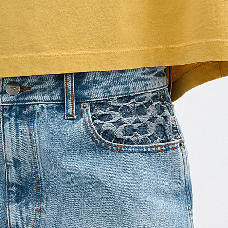 Purchase コーチ SS24 ライトブルー ジッパーポケット付きストレートデニムショーツ CR356-P9J