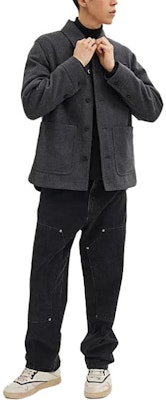 Chaqueta Coach SS24 Negra Carbón con Bolsillos y Botones. CN942-CHR Lookbook Chaqueta Coach SS24 Negra Carbón con Bolsillos y Botones. CN942-CHR