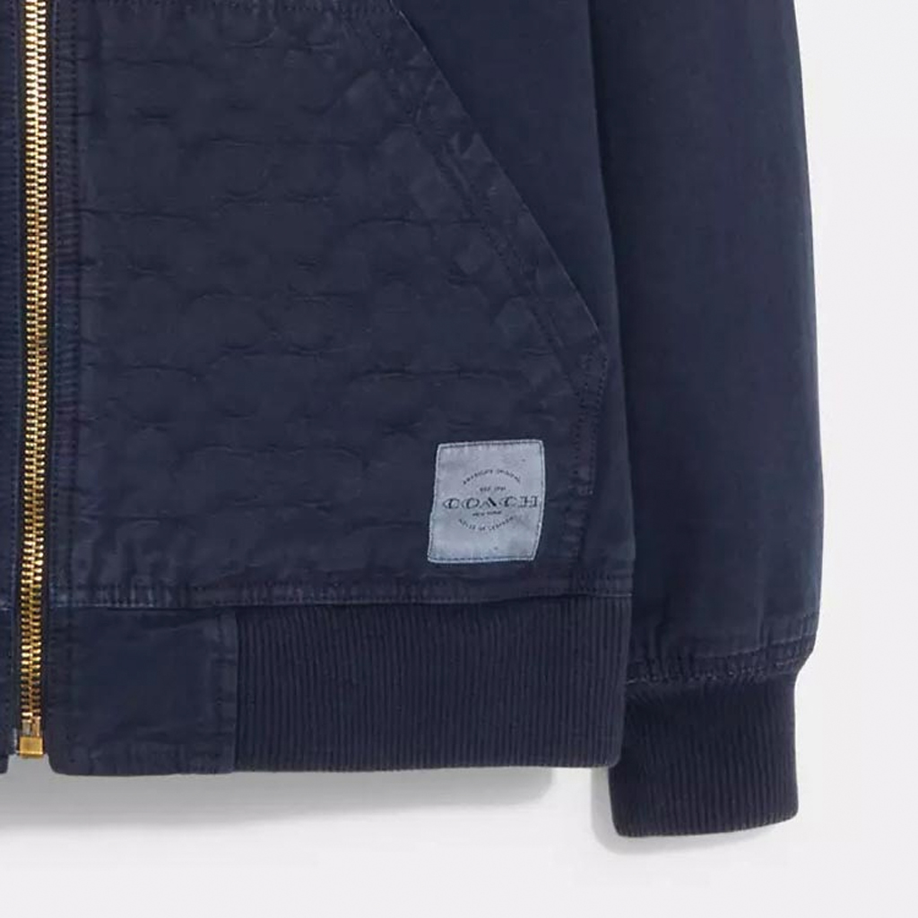 Sizing COACH SS24 Jaket Hoodie Drawstring Solid Warna Navy Blue. CF795-NAV