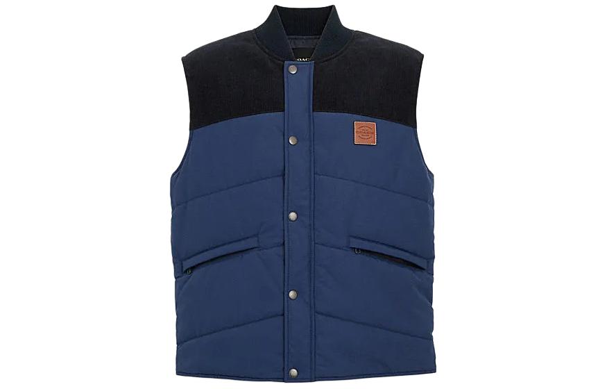 Order COACH SS24 Logo Patch Rompi Kasual Kerah Baseball Biru Navy. CM796-NAV