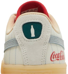 Coca-Cola x Puma Suede 'Slate Garis-Garis' 387049-01 Sizing Coca-Cola x Puma Suede 'Slate Garis-Garis' 387049-01