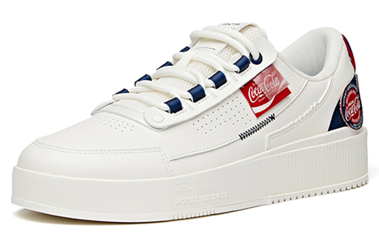 Lookbook 安踏 x 可口可乐 生活系列运动鞋 '白红蓝' 912128030-5