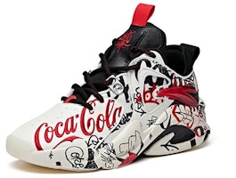 可口可樂聯名 Coca Cola x Anta安踏 霸氣 威峯 減震防滑耐磨 低筒 老爹鞋 黑白紅塗鴉 Lookbook 可口可樂聯名 Coca Cola x Anta安踏 霸氣 威峯 減震防滑耐磨 低筒 老爹鞋 黑白紅塗鴉