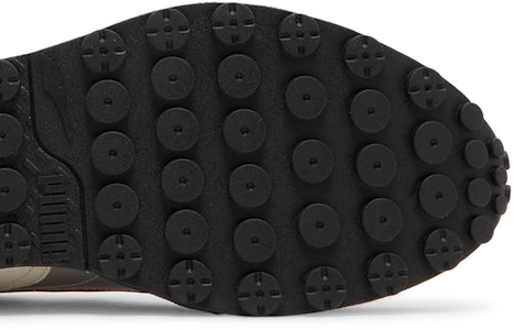 Coca-Cola x Puma Rider FV 'Merah Intens Perak' 387023-01 Purchase Coca-Cola x Puma Rider FV 'Merah Intens Perak' 387023-01