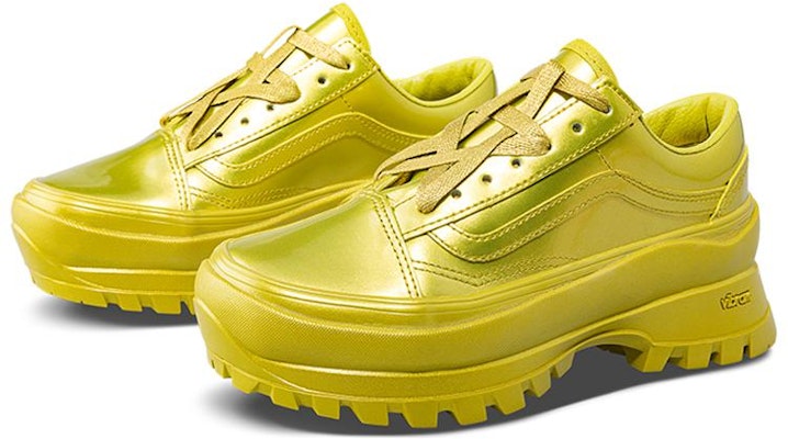 コリーナ・ストラーダ x Vans オールドスクール Vibram DX (ゴールド) VN0009Q4YL9 Lookbook コリーナ・ストラーダ x Vans オールドスクール Vibram DX (ゴールド) VN0009Q4YL9