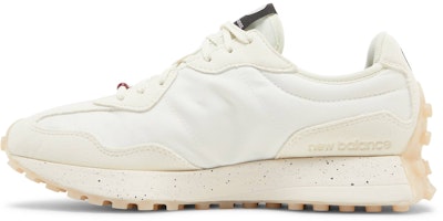 ColorsxStudios x New Balance 327 'Putih Salju Merah Rumba' MS327CF Lookbook ColorsxStudios x New Balance 327 'Putih Salju Merah Rumba' MS327CF