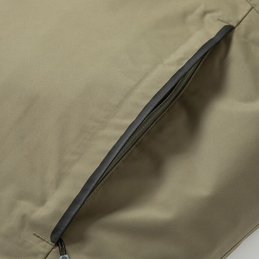 Cheap Columbia 綠色防水耐寒登山外套附品牌標誌 XE5418-397