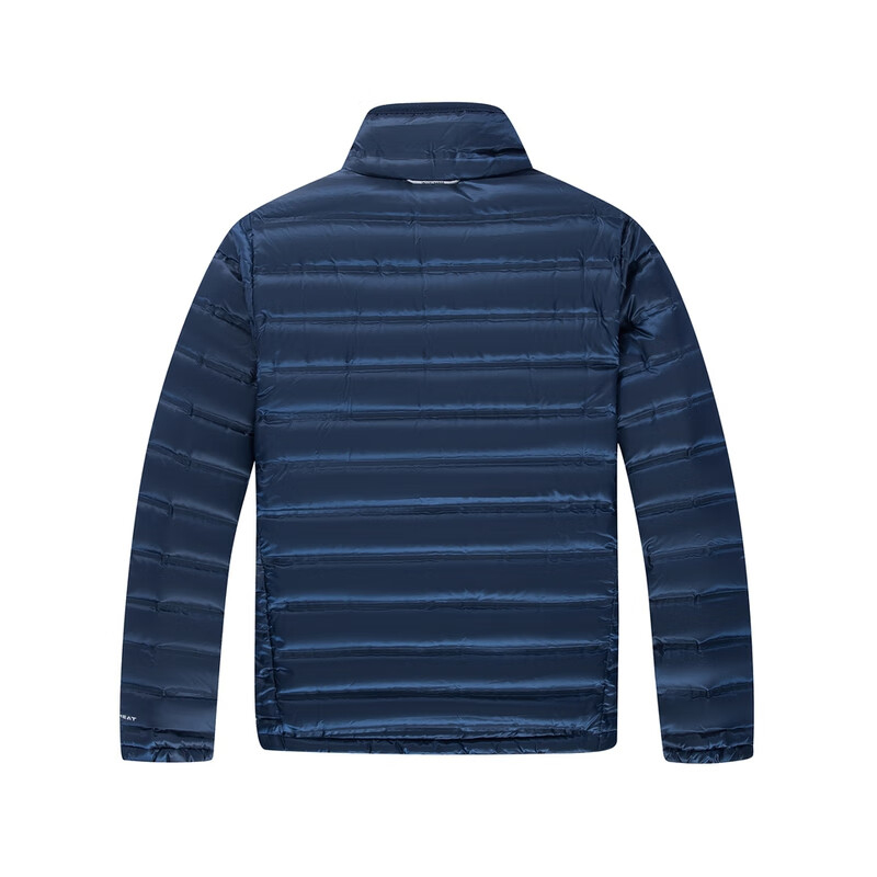 Lookbook Chaqueta Columbia Azul Omni-Heat Seamless Ajuste Slim Aislada y Elegante. WE9048-464