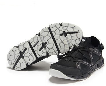 Columbia Sepatu Outdoor 'Hitam' Multifungsi DM8463-010 Purchase Columbia Sepatu Outdoor 'Hitam' Multifungsi DM8463-010