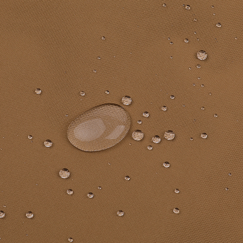 Shop Columbia 棕色防水防風耐用連帽登山外套 WE2619-278