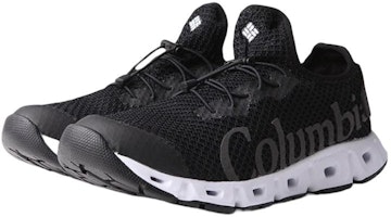 Columbia哥倫比亞 溯溪 透氣輕便 低幫 戶外功能鞋 黑色 Lookbook Columbia哥倫比亞 溯溪 透氣輕便 低幫 戶外功能鞋 黑色