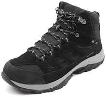 Shop Columbia 牛皮防水登山戶外鞋 黑色