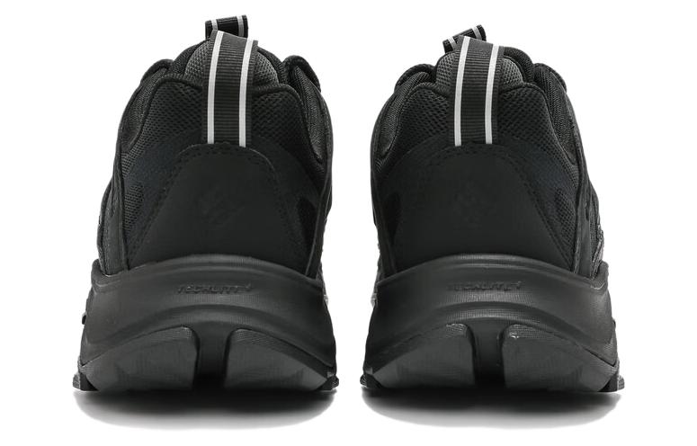 Shop Columbia Low ''Nero Outdoor'' DM3668-010