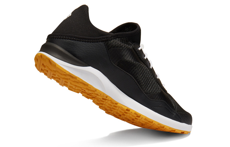 Lookbook Columbia Outdoor Low ''Nero'' DM0095-010