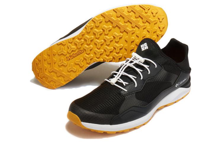Shop Columbia Outdoor Low ''Nero'' DM0095-010