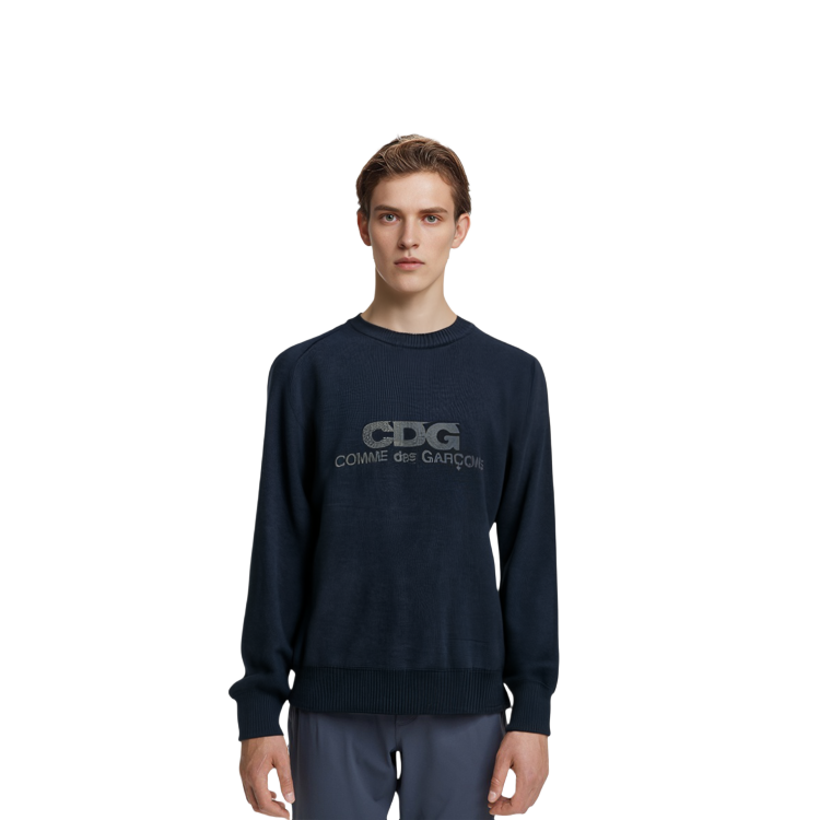 Shop Comme Des Garçons CDG 標誌印花長袖圓領運動衫 男女同款 海軍藍 SZ-N003-NAVY-BLUE