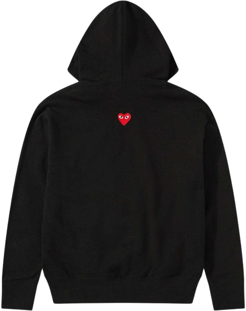 comme-des-garcons-cdg-play-back-heart-logo-kangaroo-pocket-hoodie-unisex-ax-t342-051-1