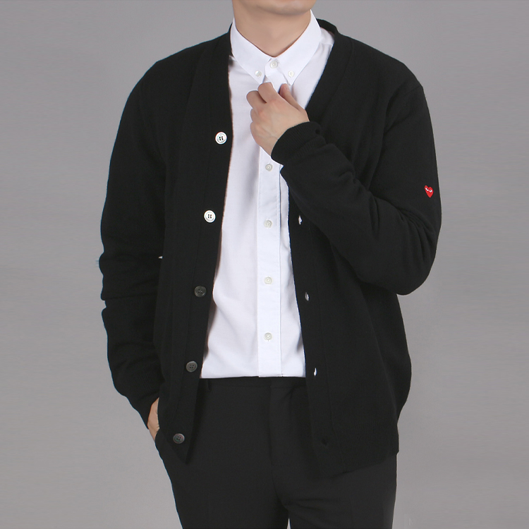 Comme Des Garçons CDG Play Black V-Neck Wool Knit Sweater with Red Heart Embroidery (Men). AZ-N042-051-1 圖 4