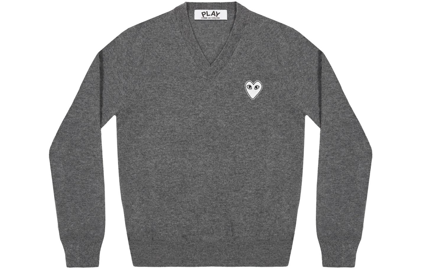Order Comme Des Garçons CDG Play Kelabu V-Neck Pullover Sweater Logo Hati Putih Lelaki. AZ-N060-051-3