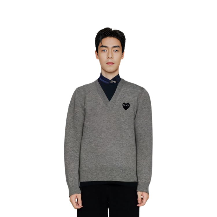 Comme Des Garçons CDG Play Grey V-Neck Pullover Sweater with Solid Logo for Men. AZ-N018-051-2 圖 3